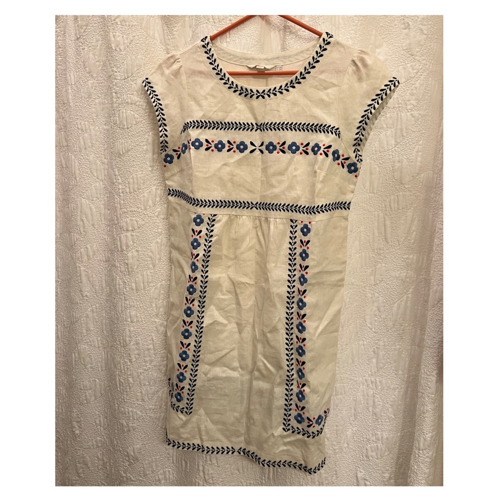 Boden embroidered cream shift